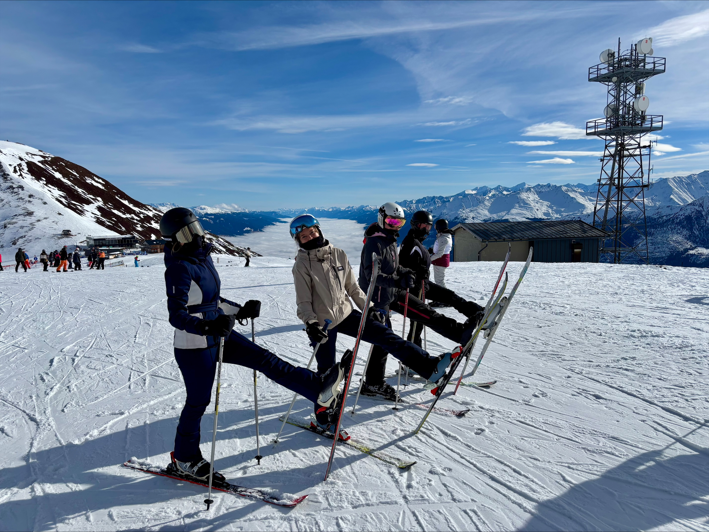 unge på skitur